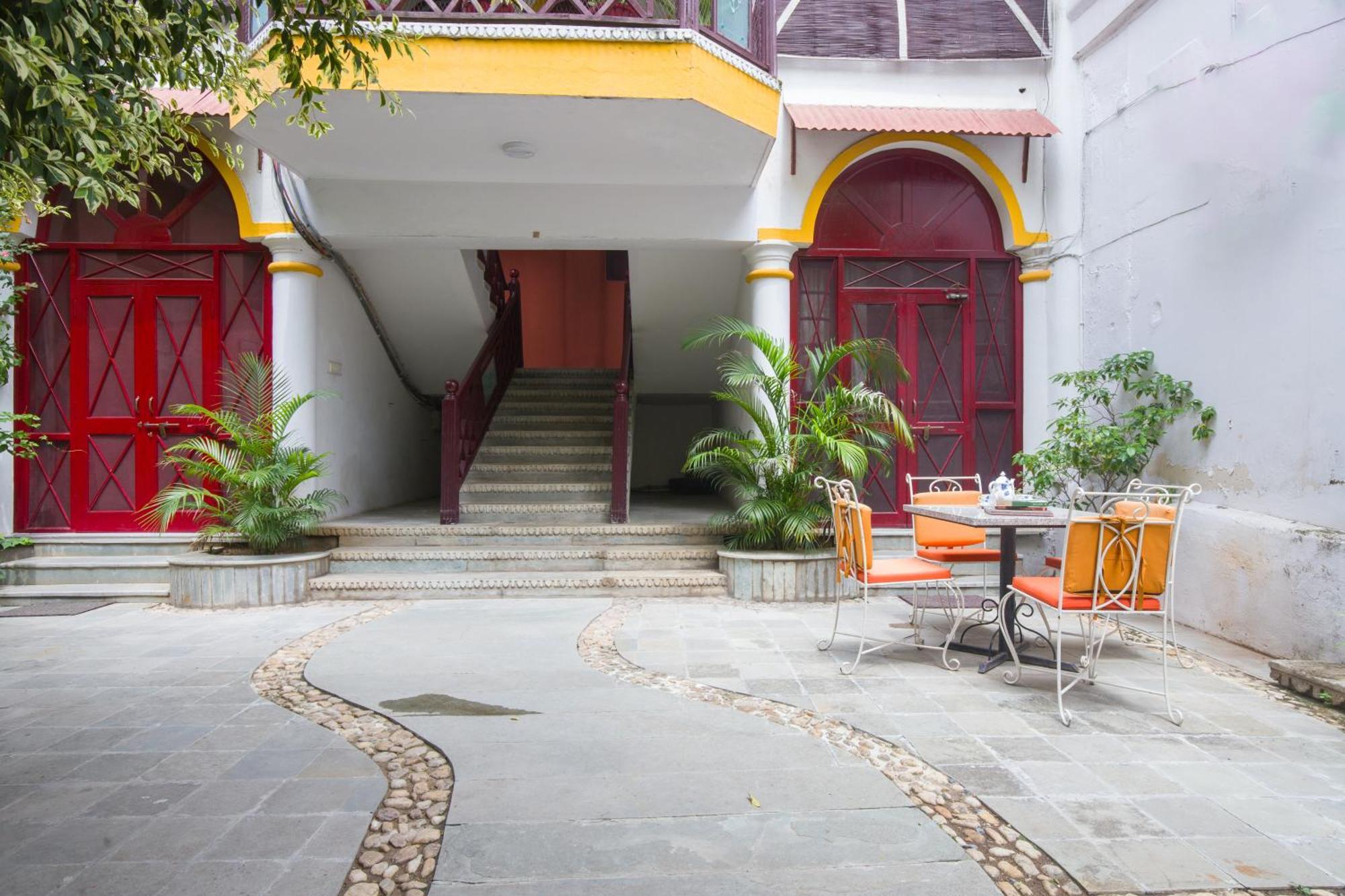 Bedla House- Boutique Heritage Homestay Udaipur Buitenkant foto